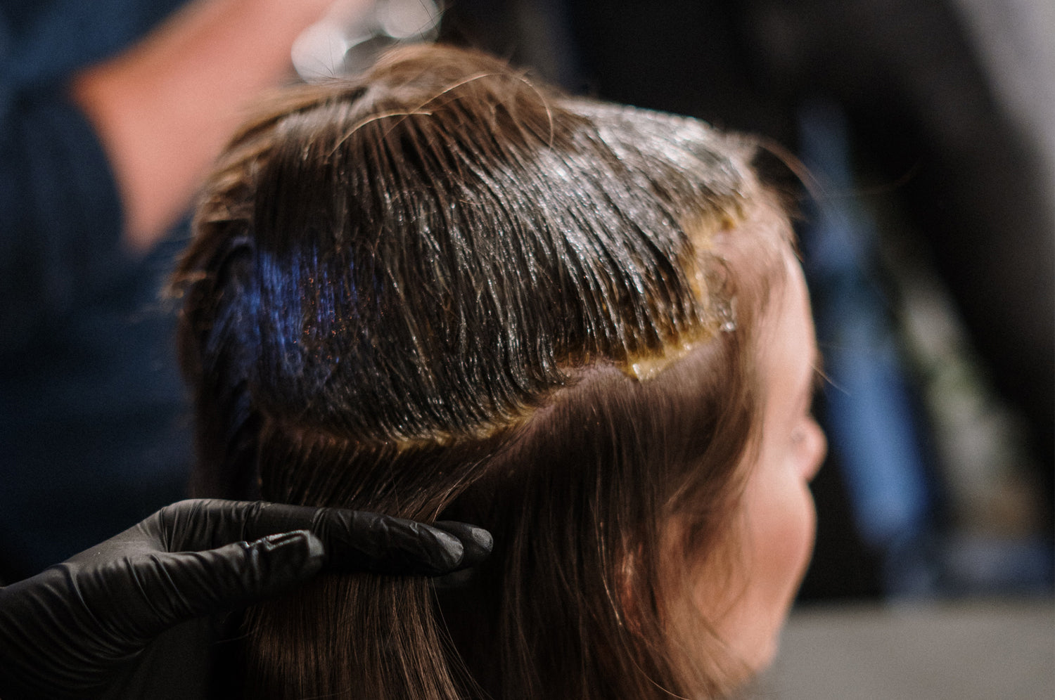 How to Minimize Hair Dye's Impact on Hair Loss